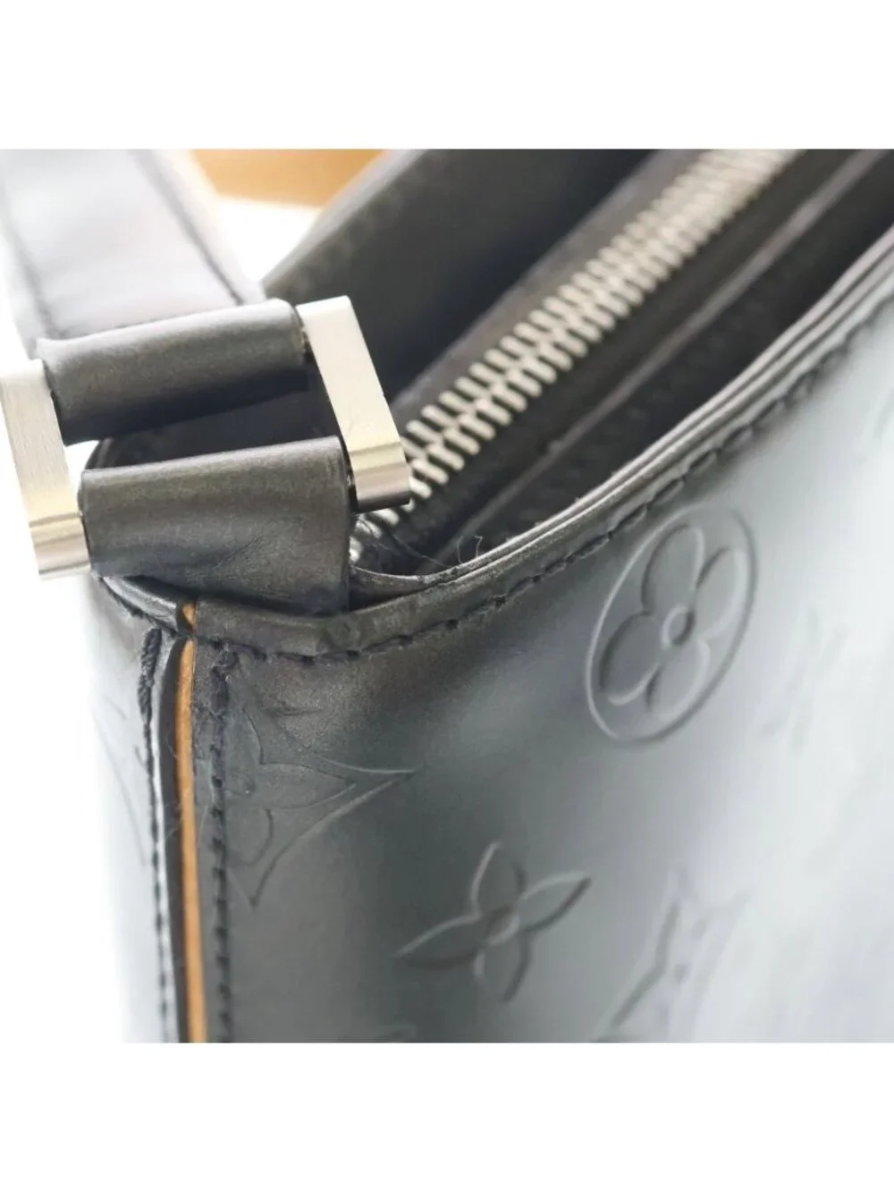 Louis Vuitton Monogram Matte Alston Shoulder Bag Metallic Gray Leather Silver